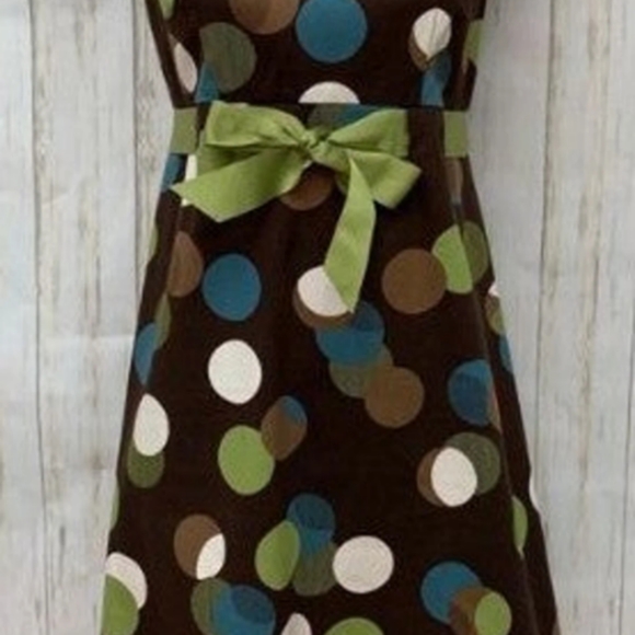 Dress - Picture 1 of 3